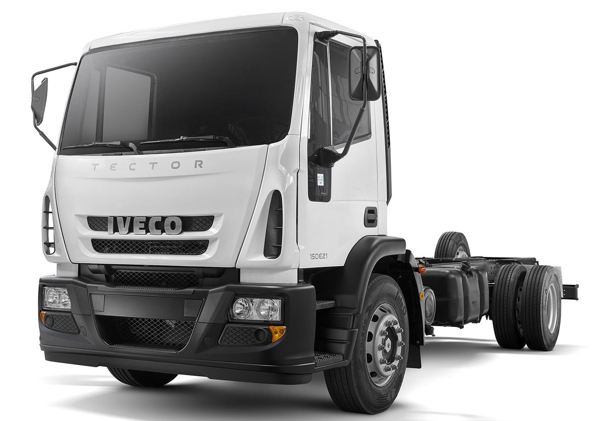 AUTOXArg's tweet photo. #Iveco exporta camiones #Tector a Brasil. Se trata de un nuevo lote de 30 unidades que fueron enviadas al país vecino para su comercialización. El informe en #AUTOX (https://t.co/w5jBWSzDbQ) @ivecoargentina https://t.co/lwws9gTfA7