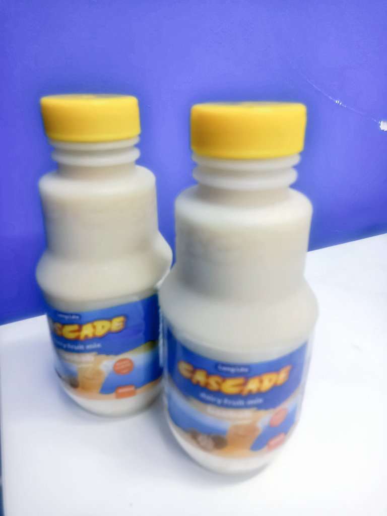stylest15's tweet photo. Hi @dairibordLtd may you please bring back the 1liter izvi hazvibude #boabab family https://t.co/fOtSY28ncH