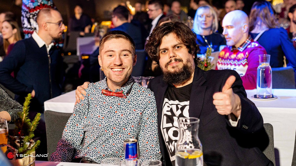 TechlandGames's tweet photo. The end of the year was a time to celebrate, so we closed 2022 with a superb Winter Party βπ₯π
It was a moment for #peopleoftechland to get together, have fun, and rejoice over the passing year's achievements.
We hope that 2023 will be good and gracious for everyone! https://t.co/Y5hK2LR1vR