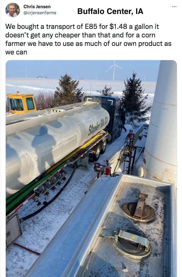 FarmTank's tweet photo. FarmTank Tweet of the Day!
Congrats to @AreWhyEhInRyan2 @crjensenfarms @barryiseeu and @EzraEfrat for being featured in @KevinVanTrump report!
#FarmTank #VTR #Corn #Agriculture #Soybean #AgTwitter #wheat #harvest22 #harvest2022 https://t.co/V1a20OGnKr