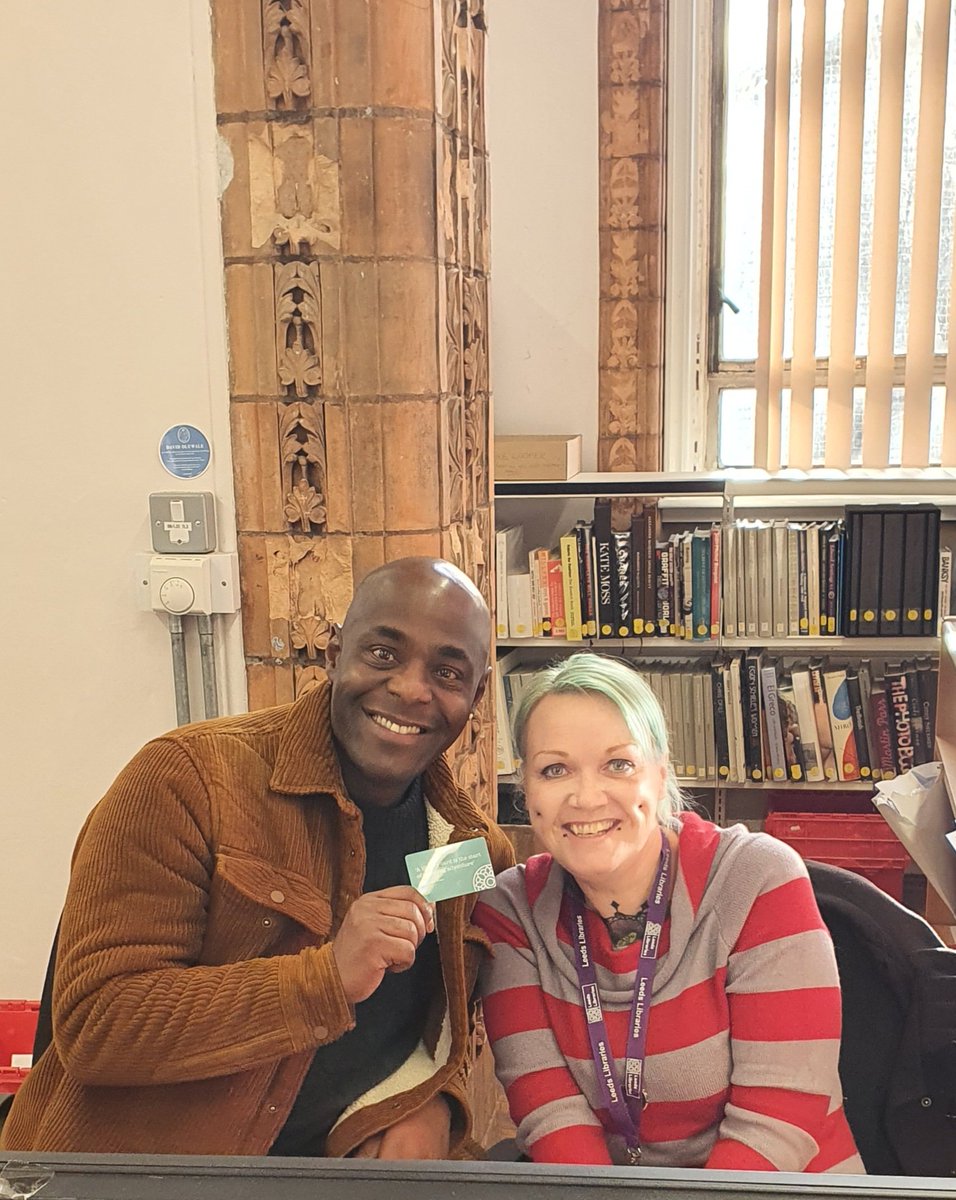 leedslibraries's tweet photo. Welcome to our newest library member Paterson Joseph who popped in to chat about libraries, books and how to get into the film industry 📚🎬

You really look at home behind the library counter @ignatius_sancho. Let us know if you ever fancy a career change 😁 https://t.co/FpzFelINOR