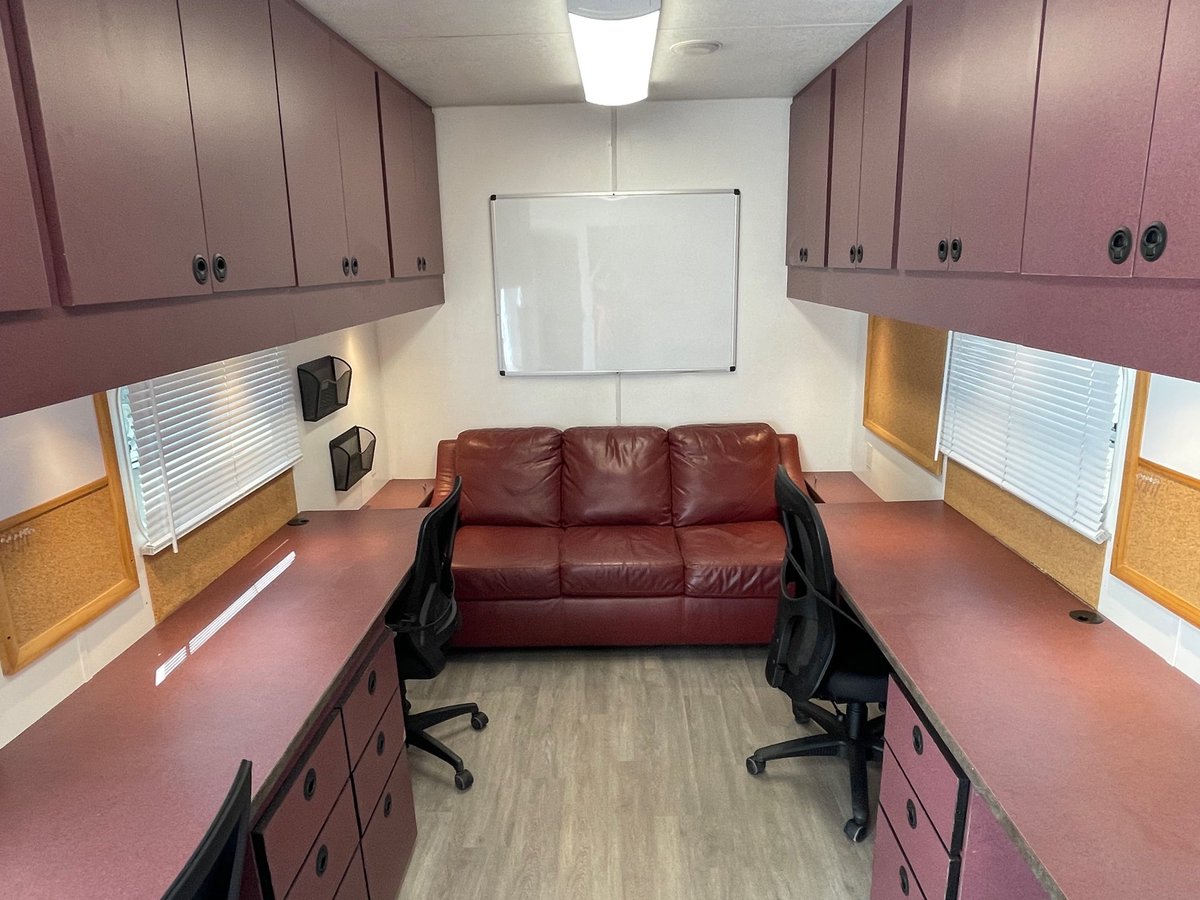 FilmFleet's tweet photo. Meet 633!  Our just remodeled Office / AD Trailer featuring new LVP flooring, upgraded lighting, new pinch-free entry stairs and fresh exterior updates.  Comfortably seats ten.  In the spirit of the new year…old trailers should not be forgotten – just renewed! https://t.co/Tex11yjpqJ
