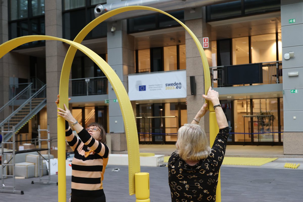 SwedeninEU's tweet photo. Today the Council buildings in Brussels get a Swedish makeover! 🟡 Read more about the Yellow Thread, the theme of the design concept that will decorate the Council buildings in Brussels, here: https://t.co/0a1o0JvnoO https://t.co/cvPlRlZrEG