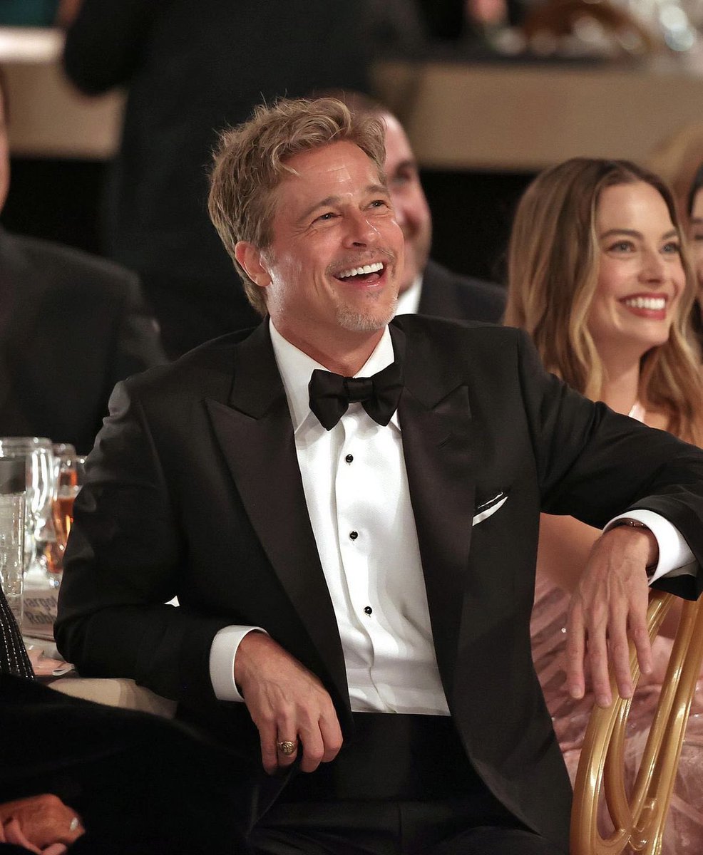 cinefiloos's tweet photo. - Me gustan los #GoldenGlobes por la ceremonia.
La ceremonia: https://t.co/1KMcMe5nu2