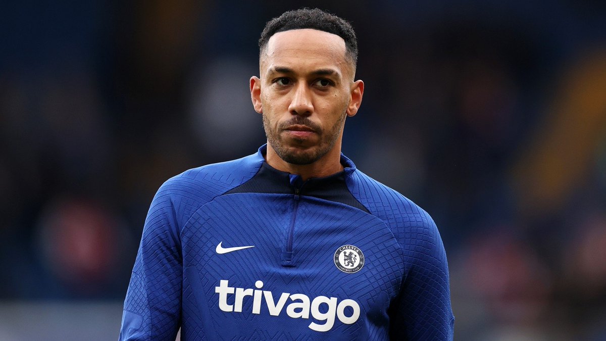 Pierre-Emerick Aubameyang wants to leave Chelsea as soon as possible. He has already contacted Xavi and asked to come back to Barcelona. [@fansjavimiguel]