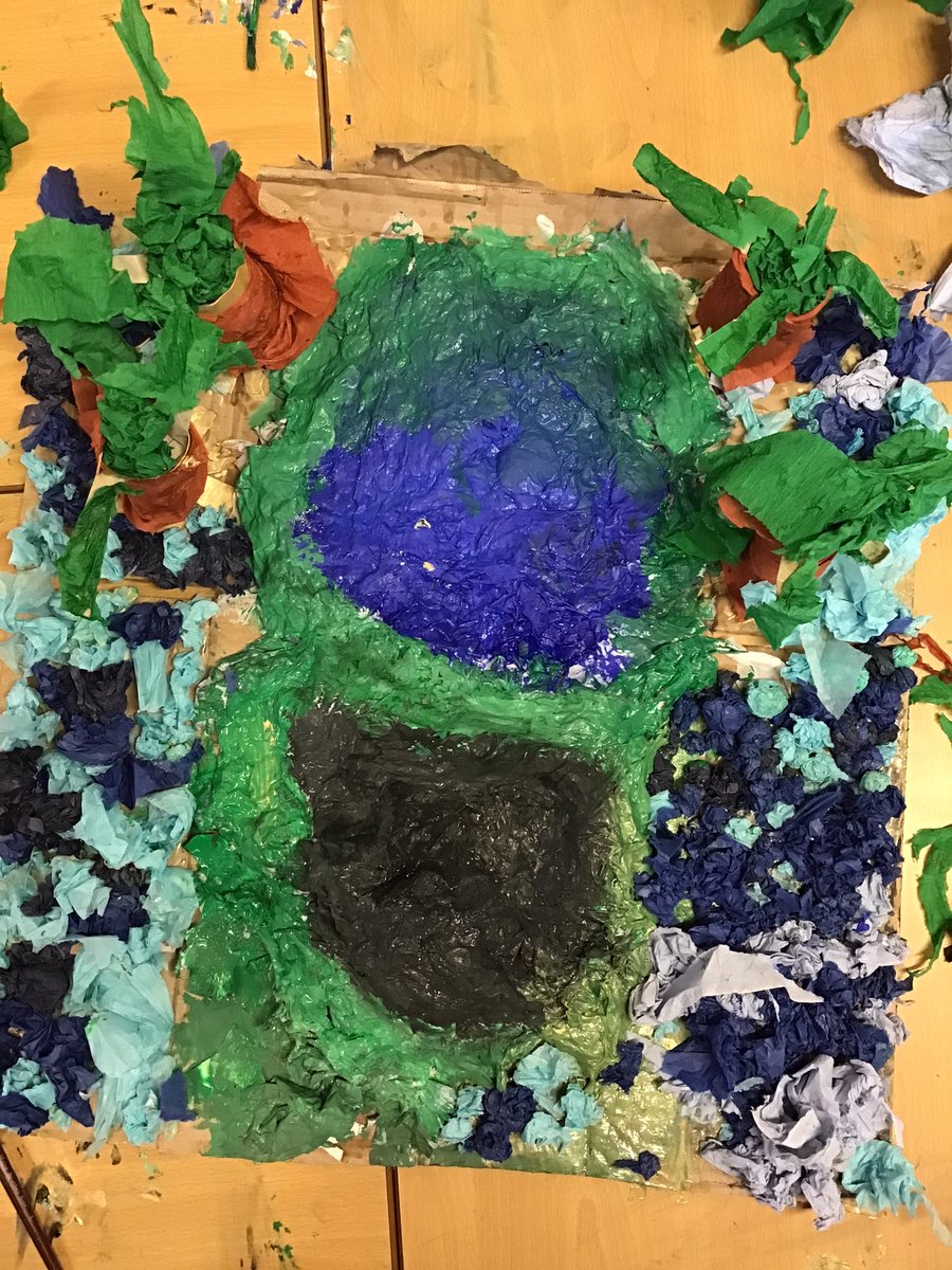SalisburySPS's tweet photo. Y4 have been busy creating an island during their reading sessions to help understand he vocabulary that we read. We will be adding different things to this as we go through the book. #salisburystars #primaryrocks https://t.co/aP0n7AnrIs