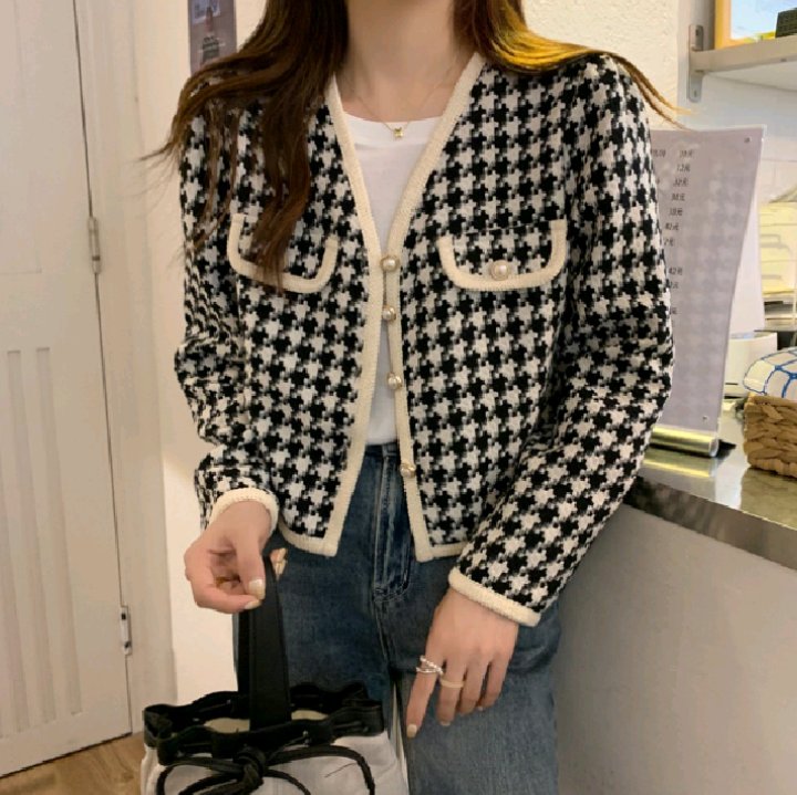 fionaayuu's tweet photo. Jaket Wanita Korean Style

https://t.co/hxMJtwMTL3 https://t.co/7qK1AQPiCi