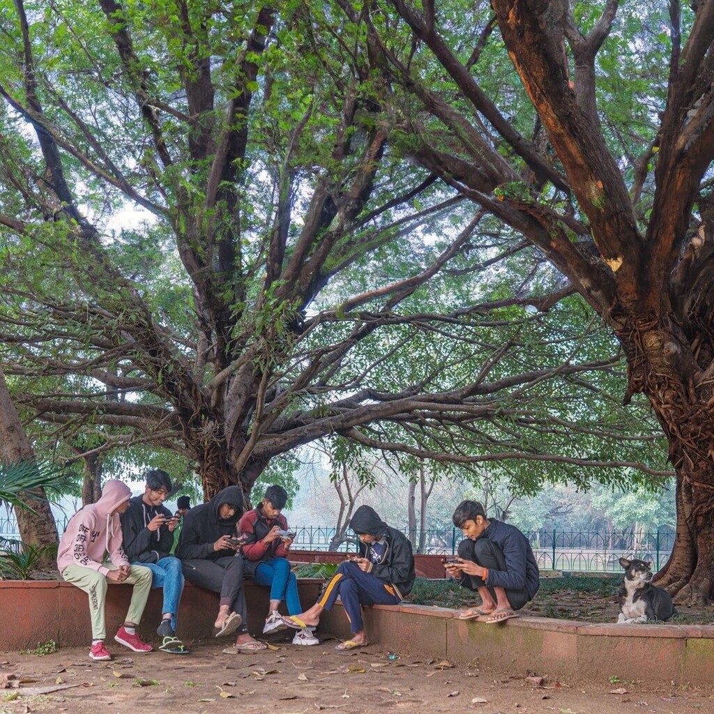 humdelhi's tweet photo. When you're the only one in the group who doesn't play PUBG https://t.co/79yhdTzIso