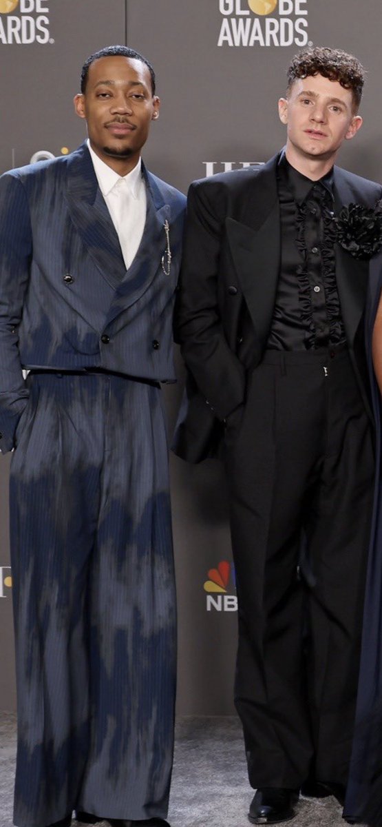 _JoneyFieldz's tweet photo. @quintabrunson @NoWorries__ Man….they styling https://t.co/7tEoY0s9o2