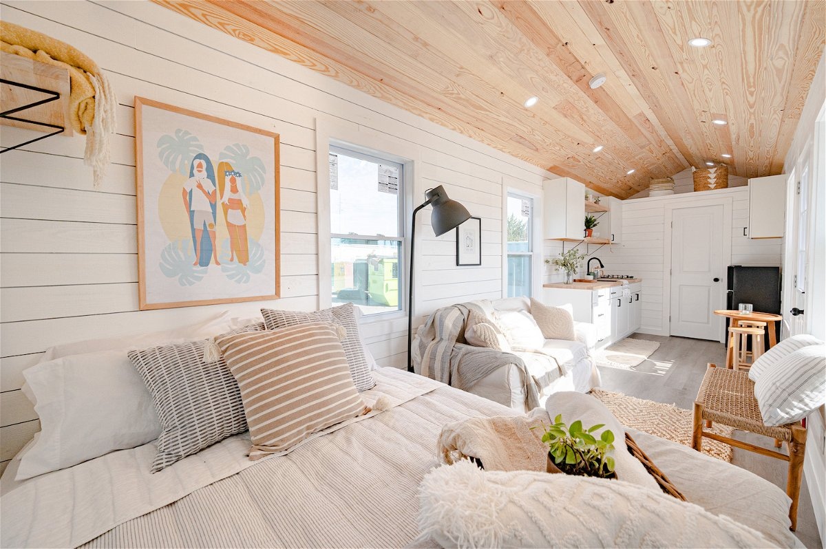 Tiny House Listings tweet media
