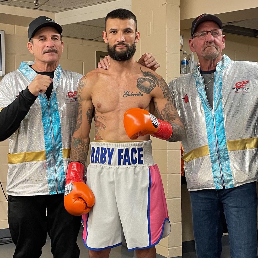 Damon Gonzalez tweet media