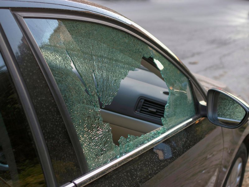 Be careful out there, everyone. I had 2 Game of Thrones NFTs in my car and someone broke in and left 4 more.