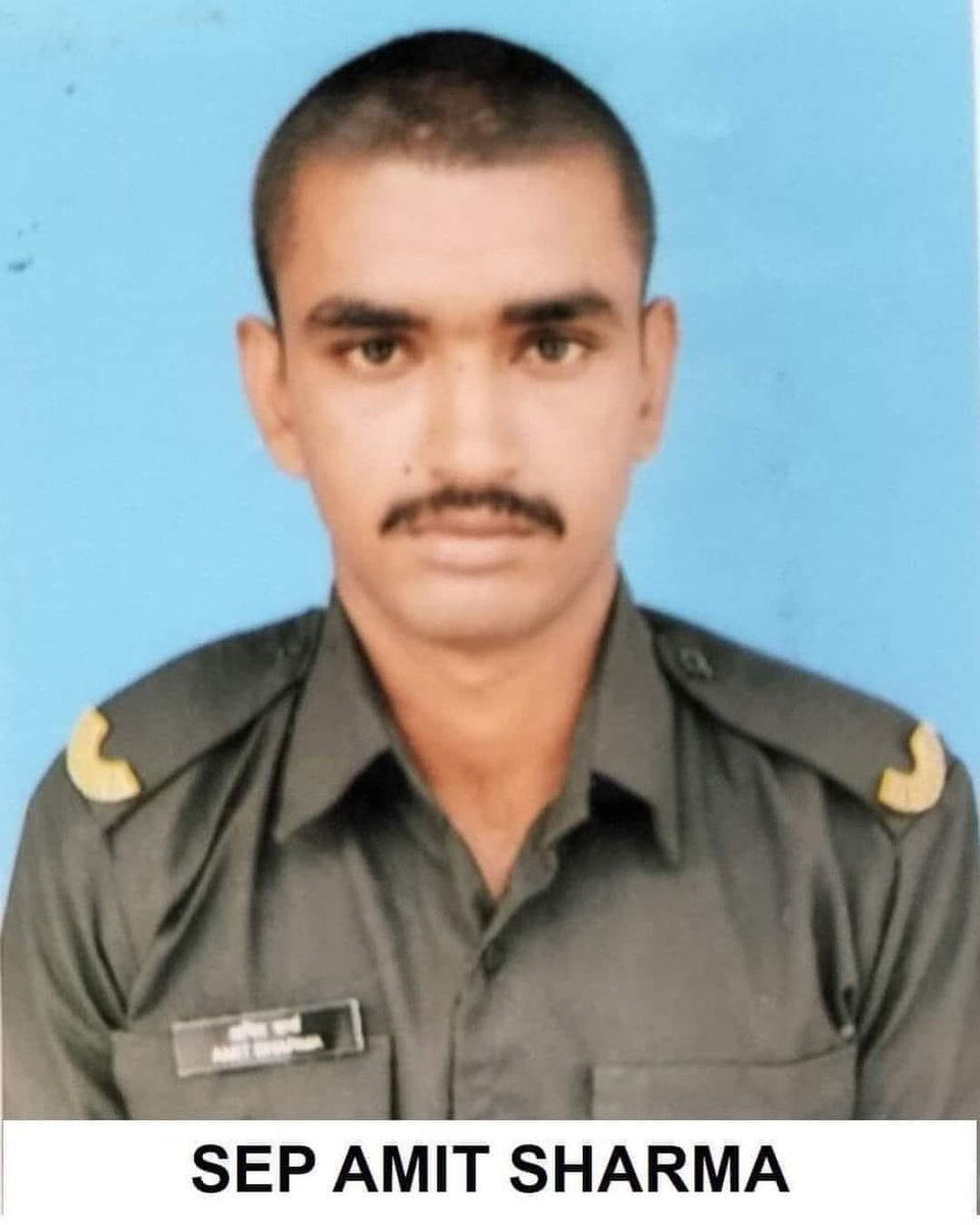 mittu9999999999's tweet photo. #Amit_Sharma,a resident of Talasi village of Hamirpur district,attained martyrdom in the defense of the country. My heart is saddened to hear the news of the martyrdom of this brave soldier.May God give peace to the virtuous soul and give strength to the family to bear the loss. https://t.co/GDWsSqZmPQ