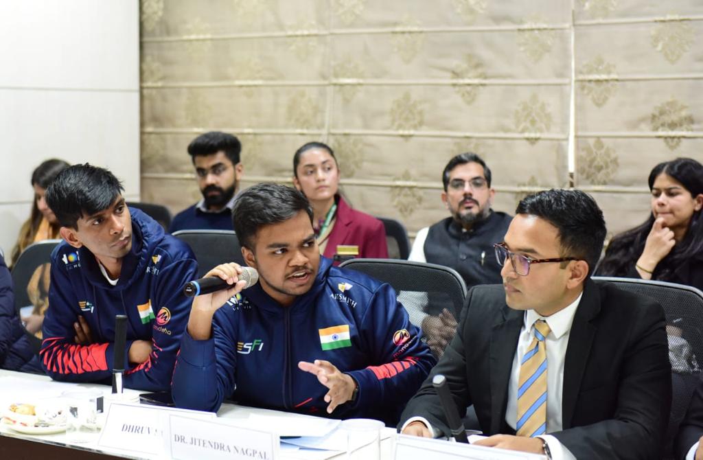 RajeevRC_X's tweet image. Public consultation on #OnlineGaming started tdy with imp stakeholders - Parents, Students &amp;amp; Educationalists with Sh @KanoongoPriyank Chairperson @NCPCR_ also in attendance

PM @narendramodi ji’s commitment to Safe&amp;amp;Trusted internet continues even as we expand innovatn ecosystem