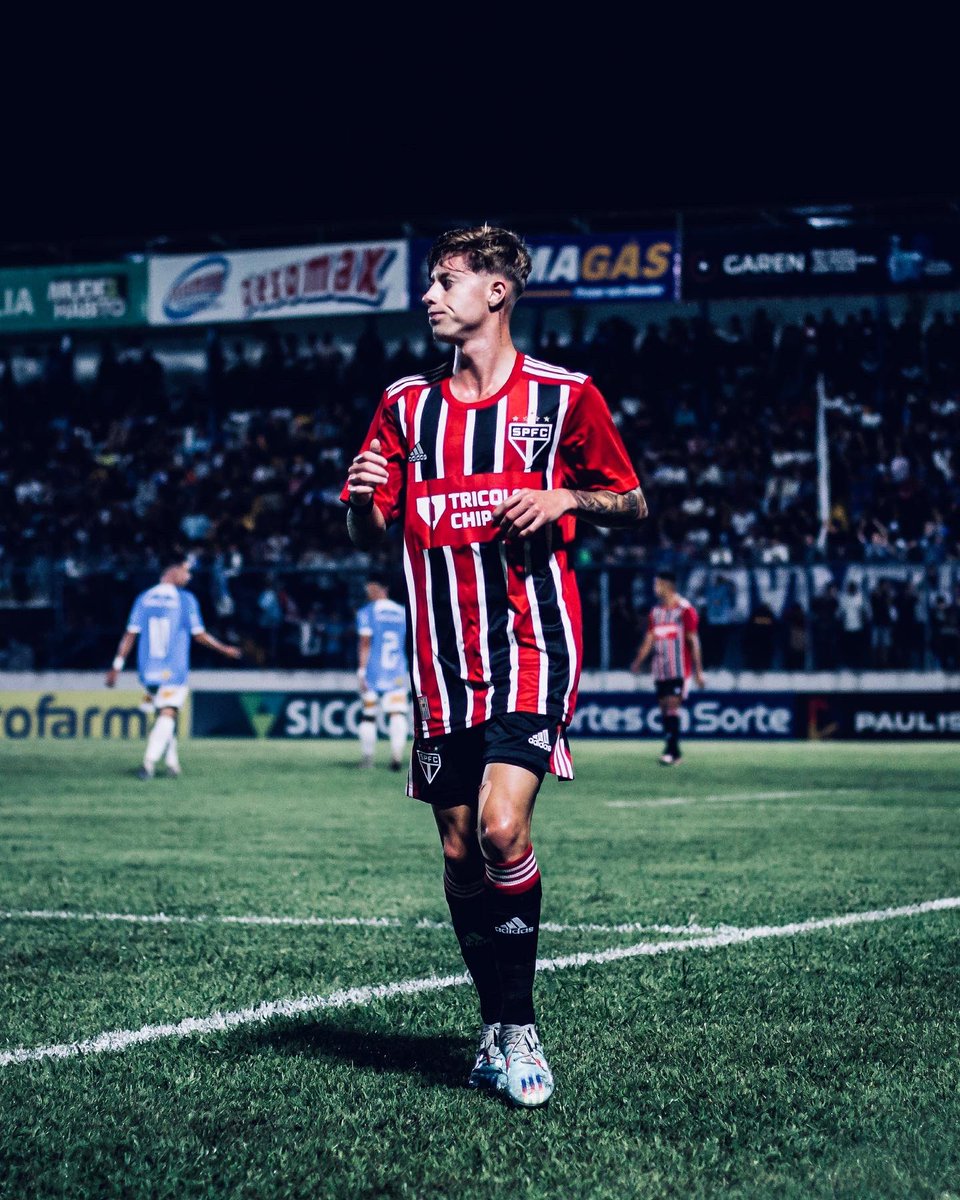 enzoboer10's tweet photo. Noite Mágica🧙
Deus é inexplicável!🙏🏼

classificados✅
seguimos…🇾🇪🤩
@Copinha @SaoPauloFC https://t.co/y6LhRGkL7R