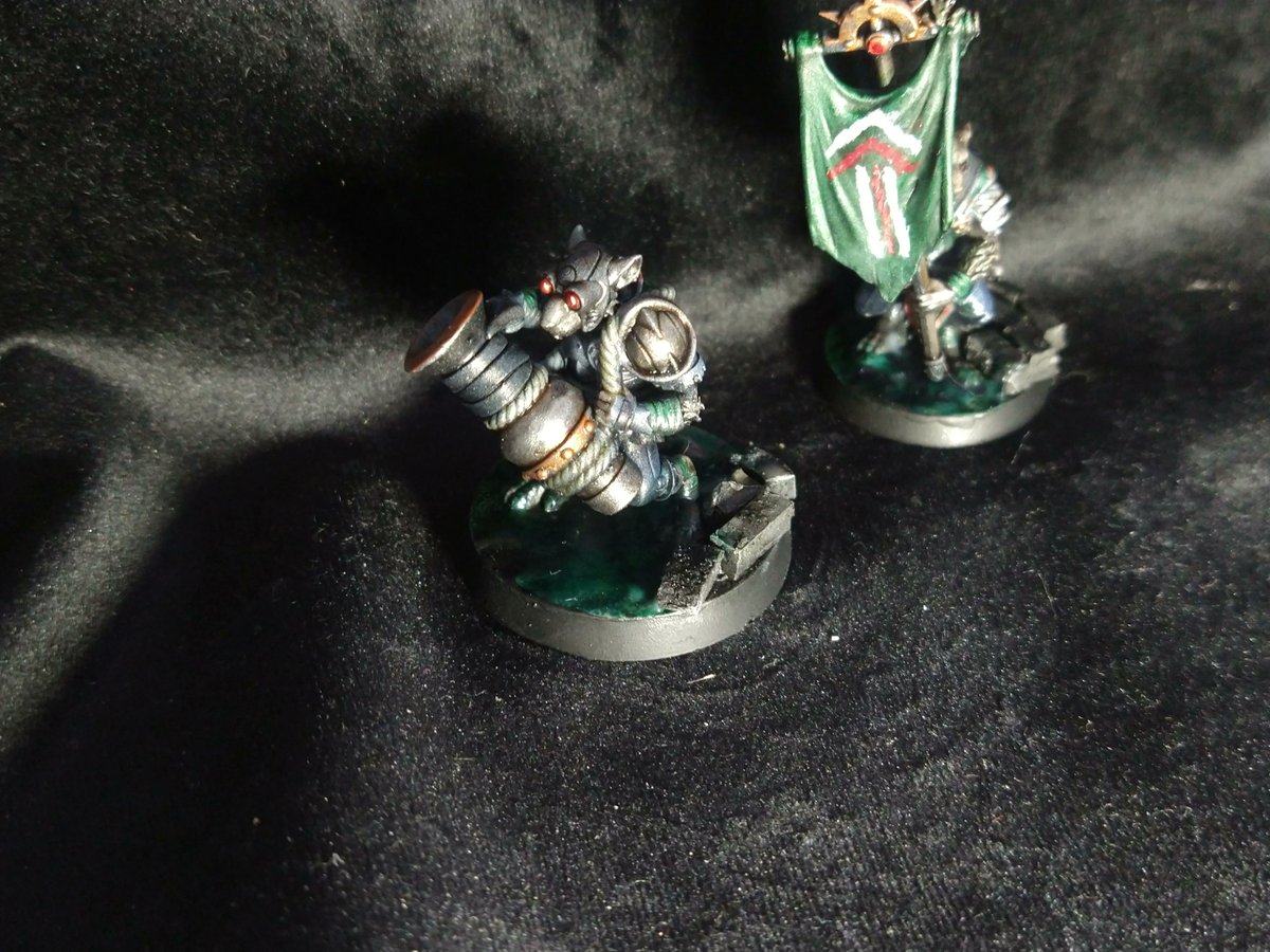 120: Lil Rat with a Big Gun
#dnd #dnd5e #dndminiatures #dndminis #dndcharacterart #dndart #minipainting #fantasy #miniatures #3dprinting #3dprint #minis #tabletop #tabletopgaming #tabletopminiatures