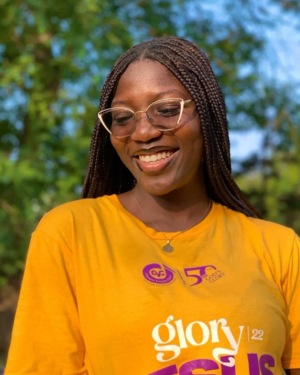 Cvclegon's tweet photo. Leavers appreciation posts💛💜
Thank you for the roles you've played💜💛

Unto bigger success in the future 💛💜

#VesselsUntoHonour https://t.co/FqlIH1MTsh
