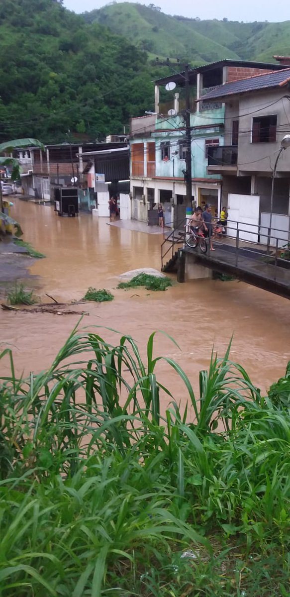 BNH de Baixo
#Chuva #Paracambi #Alagamento #RJ