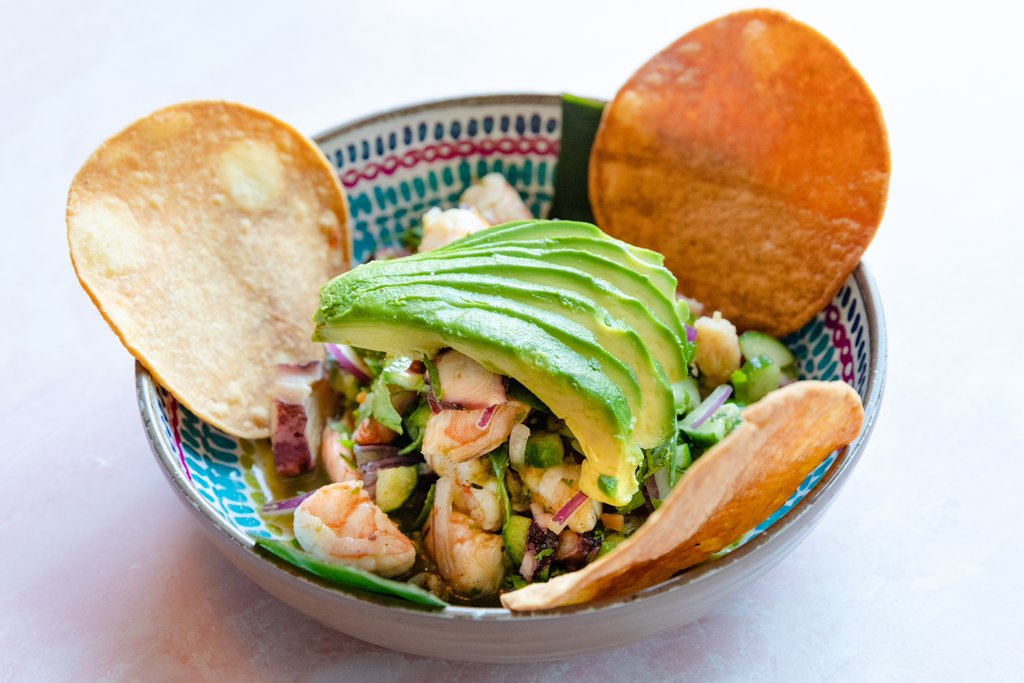 Lola'sMexicanCuisine tweet media