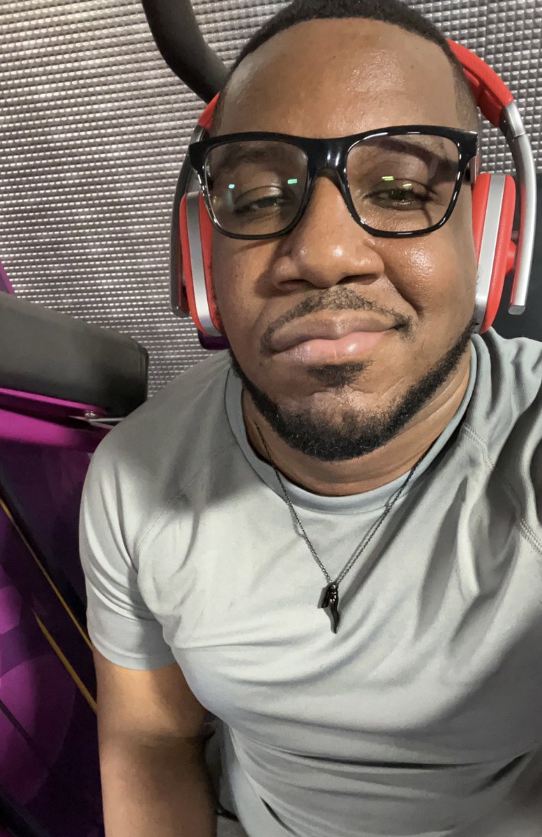 RydeonHD's tweet photo. Working it out before getting back to work!
#Dork
#FreshCut
#Gaymer
#Rydeon
#RydeonHD https://t.co/M0neczCPyk