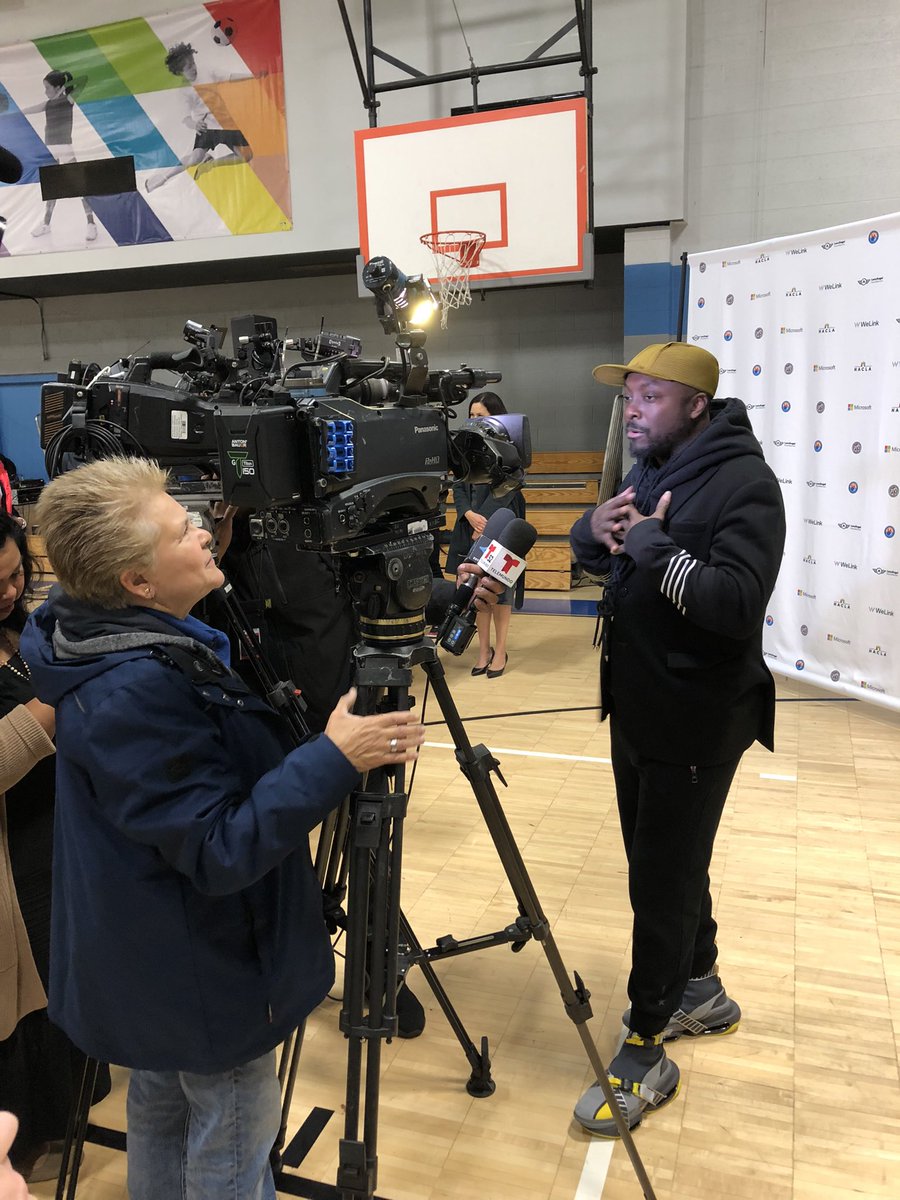 HACLA1938's tweet photo. In partnership with @iamwill and @joinwelink, HACLA held a press event this morning to announce free high-speed internet for residents at Estrada Courts. Reliable internet is not a luxury, but a necessity. We are one step closer to closing the digital divide ⚡️ https://t.co/T2VciCoHI6