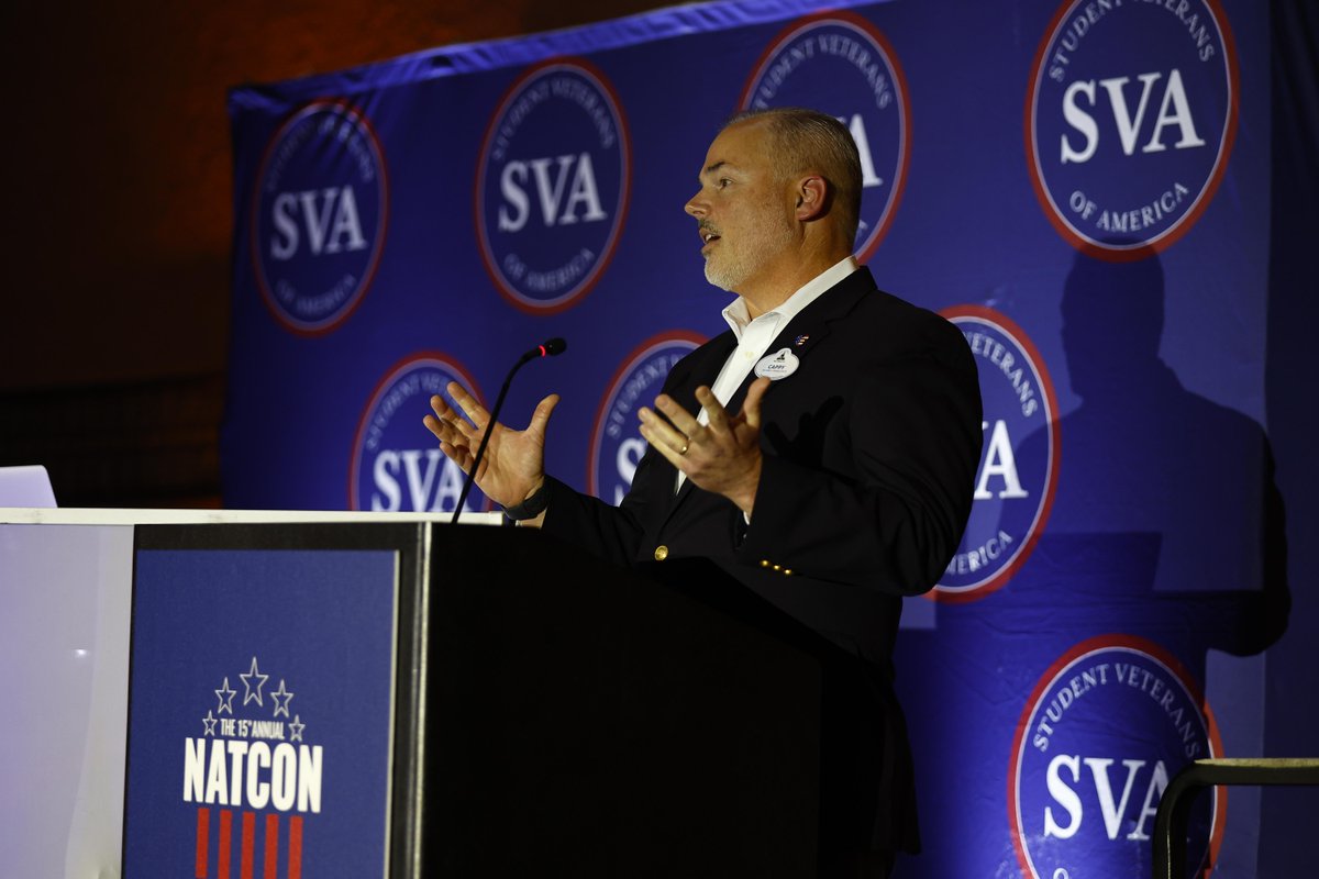 Disney Parks tweet media