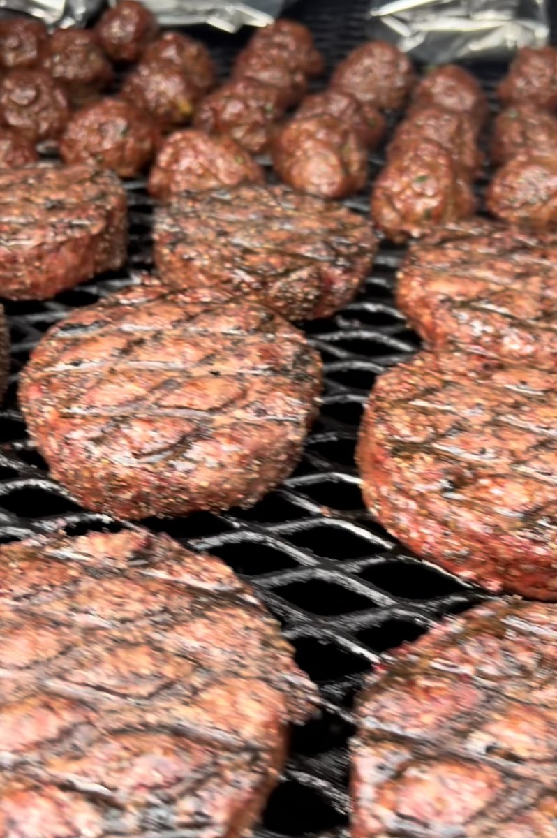 Burgers and Balls (meatballs) #BBQ #bbqsmoker