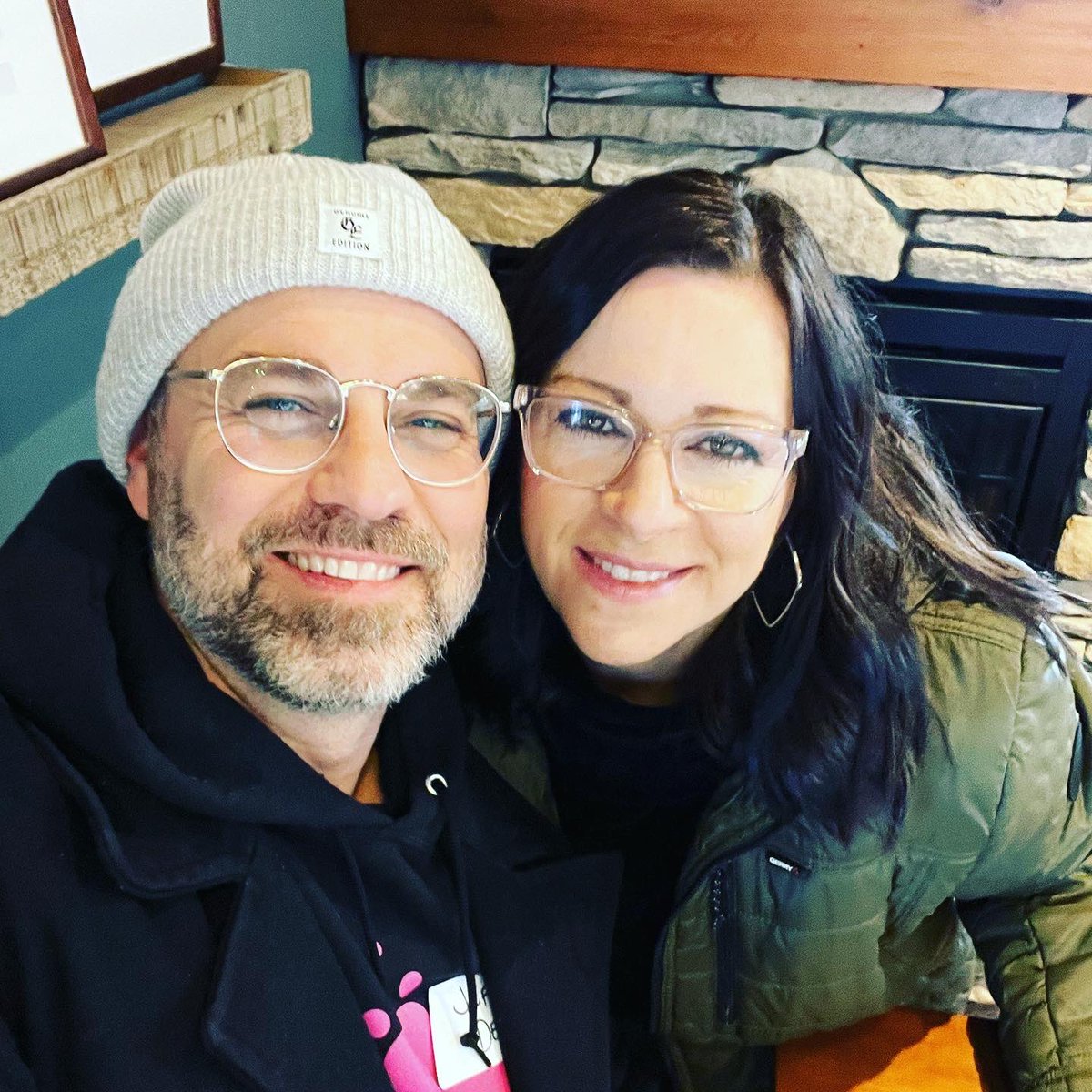 jeffdeyo's tweet photo. HAPPY BIRTHDAY to my honey.🥰

I love you babe, and I am the most blessed man on the planet to be able to share life with you. Thanks so much for doing your part to be born on this day a few years back☺️☺️☺️💯💯💯🥳🎂🥳🎂 

#birthdaygirl #bestfriend #partnerinlife https://t.co/7kHBwQgEmx