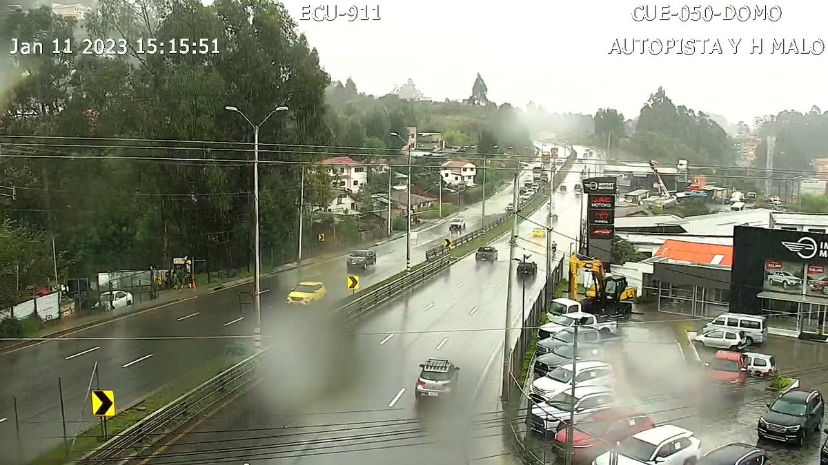 Cómplice FM on Twitter "Cuenca Algunas fotografías del aguacero