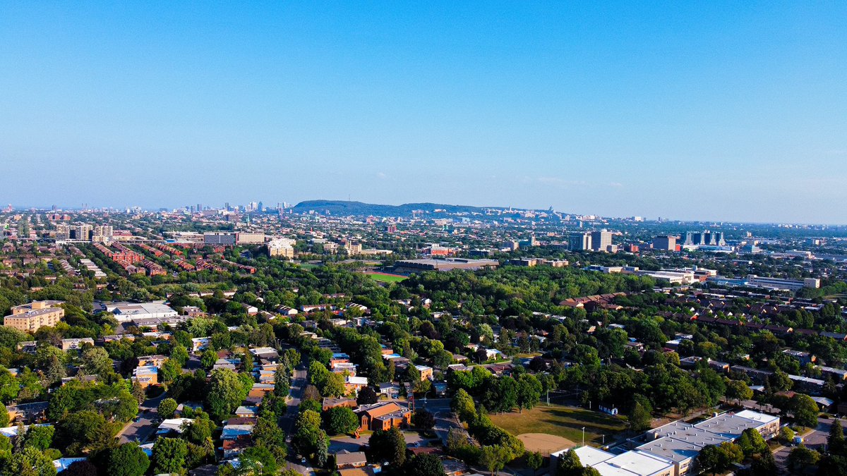 mindsinmotion22's tweet image. Summer droning in #Montreal