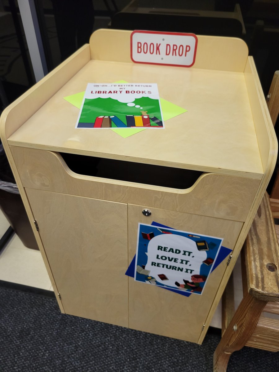 Northwood has a new book drop! Check it out in the front entrance and send back any overdue library books today! 😄
#nwlibrary #northwoodlibrary @NorthwoodElem1 #nwstrong #libraryhumor #Hilton
