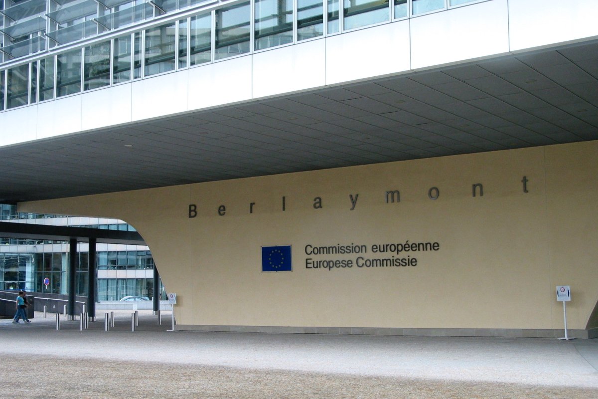 StatewatchEU's tweet photo. EU: Democracy as a problem for deportations

The European Commission prefers informal readmission arrangements  to formal readmission agreements for a number of reasons - including the "possibility to keep the arrangement confidential."

1/5 https://t.co/ygpRKeI0dw