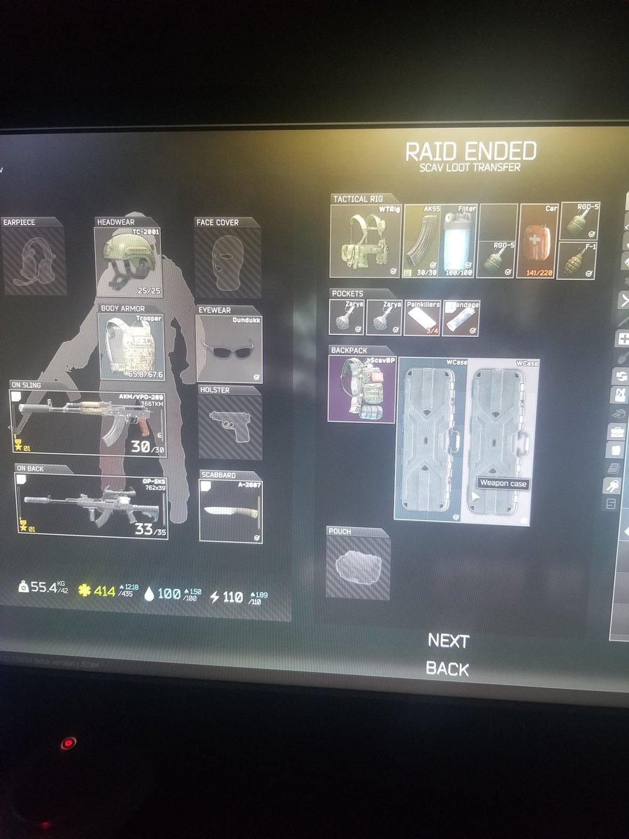 _Bexy's tweet photo. @tarkovtips This scav I did my first wipe https://t.co/Kn00tvWg0j