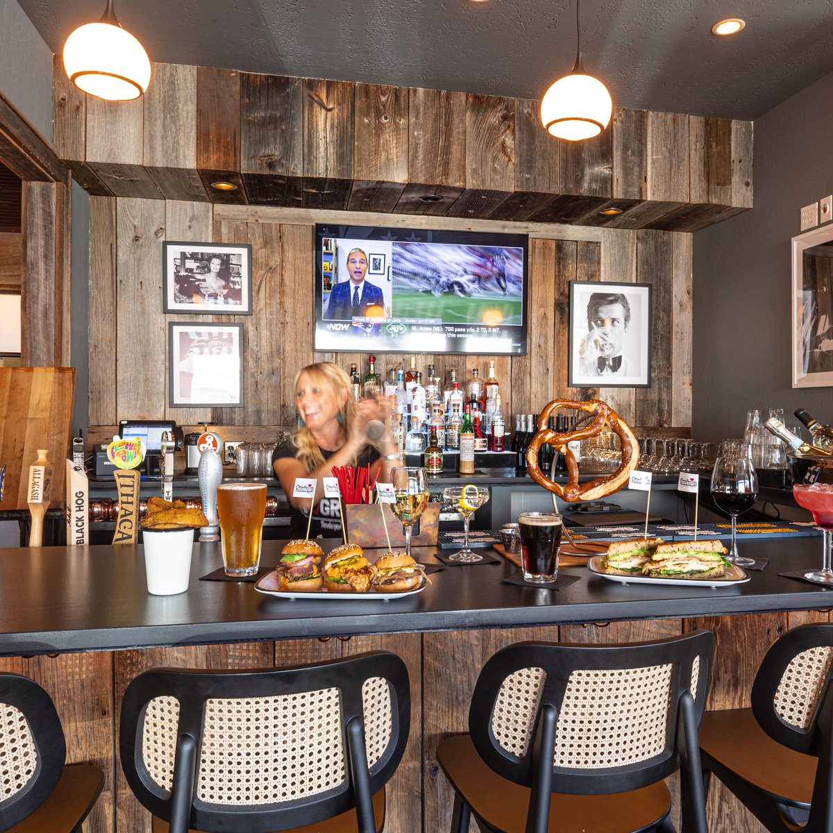 The pretzel that can be seen from space 🤯😉
S/o to our Ridgefield location! 🤎