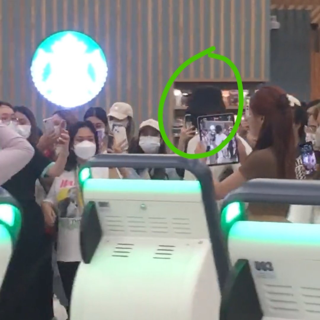 <a href="/nctzenbase/">BASE ON</a> Jaemin? Gila bgt dibocorin sampai sebegininya pdhl private. Pingin nangis, mana nggak ada space.