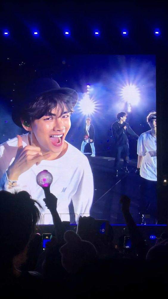 taehyung concert (@thvconcert) on Twitter photo 