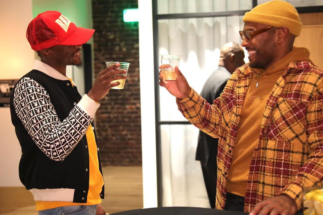 GatheringSpots's tweet photo. Are you tuned into @bmfstarz? This past week, the cast and and crew of season 2 made their way to #TGSATL and #TGSLA for a special screening of the season 2 premier of the show with Members followed by a live Q&A discussion.
#lagathers #bmfstarz #morethanaspace #atlgathers https://t.co/WRUZlE0ArI