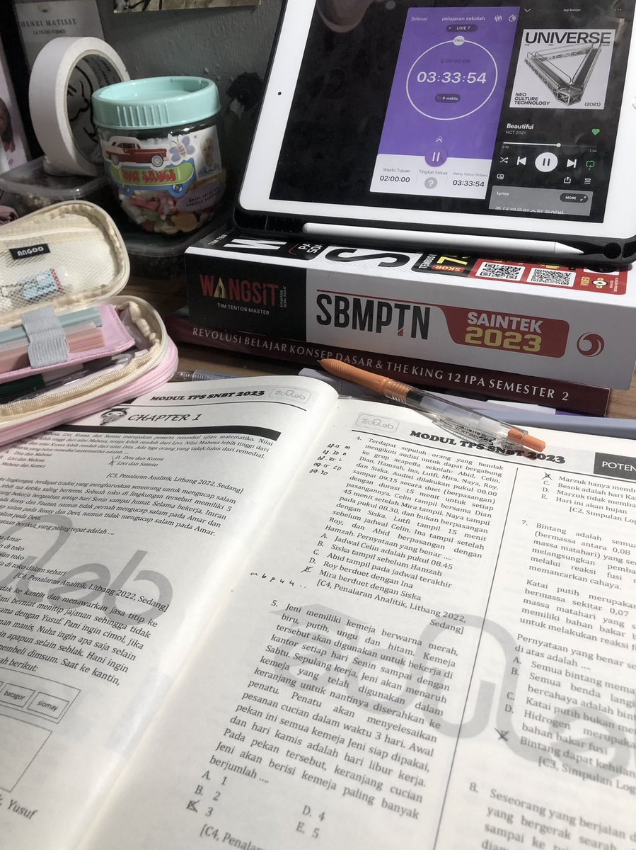 karubikimchi's tweet photo. so much fun, awali hari dengan ikut open house #ccitftui seru bangett!! lanjut ke sekolah eh pulangnya tidur dulu karena cape teruss ngerangkum biologii dan latsol pk yeyeyy ^_^ dan aku ga tenang karna besok pengumuman eligible t__t https://t.co/HxPvdVUanr