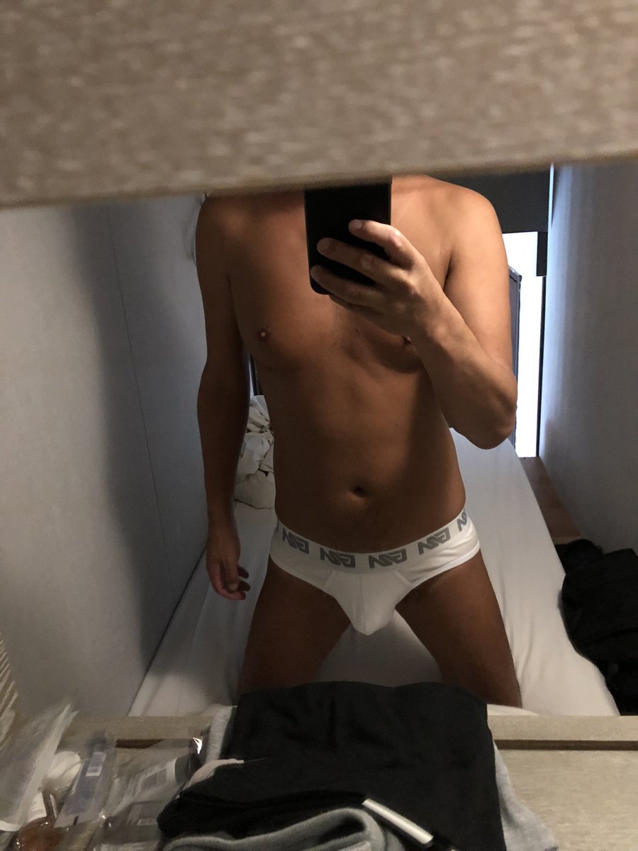 越曬越呈現出麥牙色