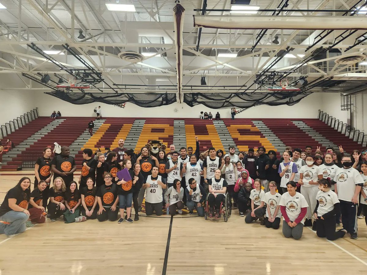 Mrs. Holly Tousha tweet media