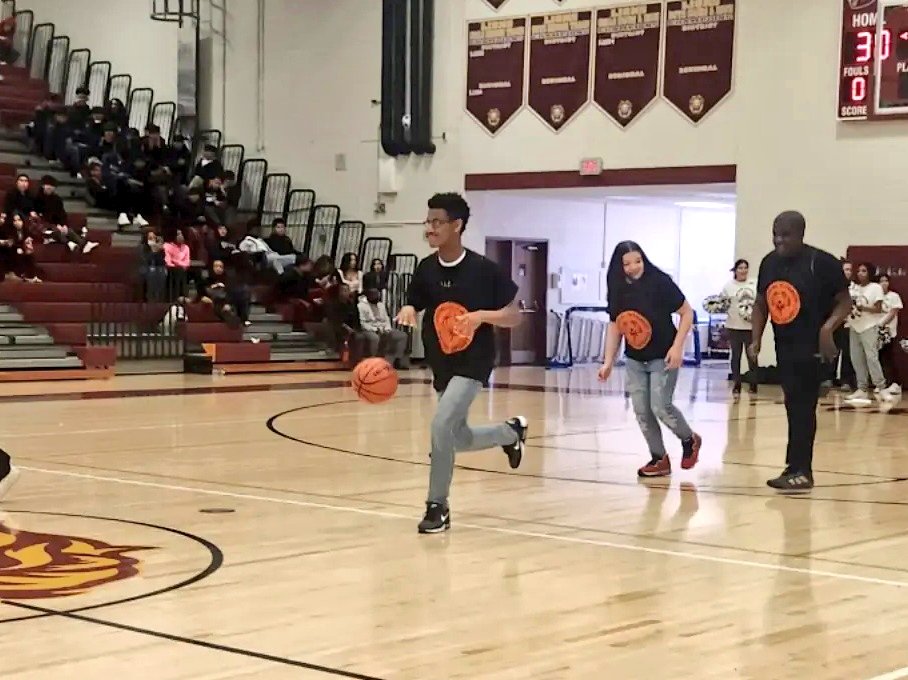 Mrs. Holly Tousha tweet media