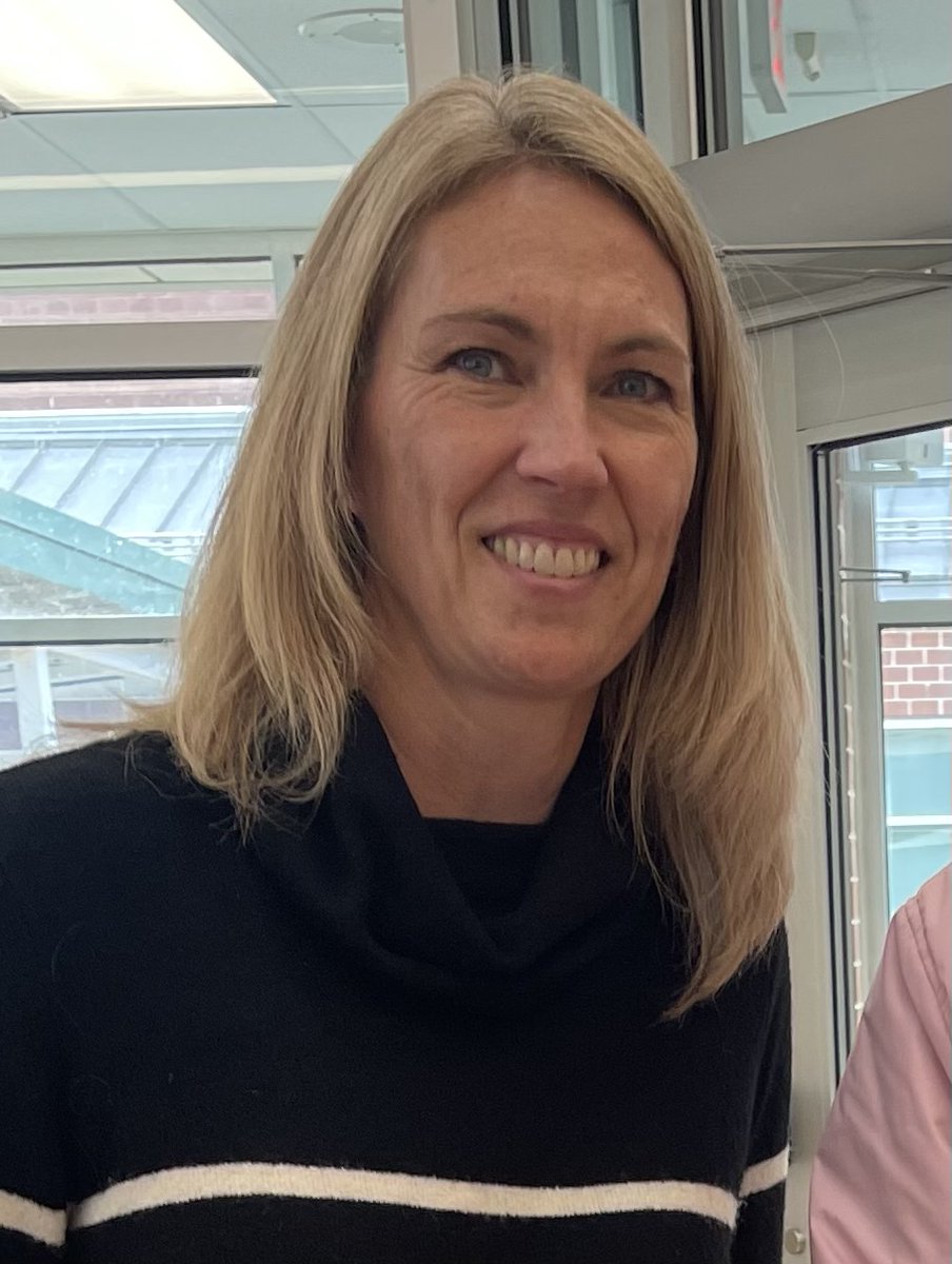 CWFDES_smcps's tweet photo. Introducing our new Front Office Secretary, Ms. Stephanie Magill! Ms. Magill didn't have long to travel. She's coming from #CWFDES ISIC position. Congratulations Ms. Magill!! Time to Soar! https://t.co/HS1i5SQThE