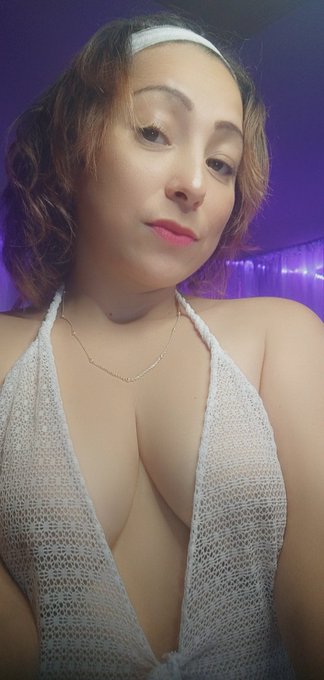 Online 😈 https://t.co/kjnxhgeVer