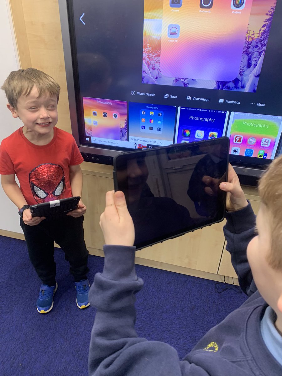 CCCRPrimary's tweet photo. Year 1 have been practicing their photography skills with an iPad #cccrcomputing #cccry1 https://t.co/1QHyPpU7gV