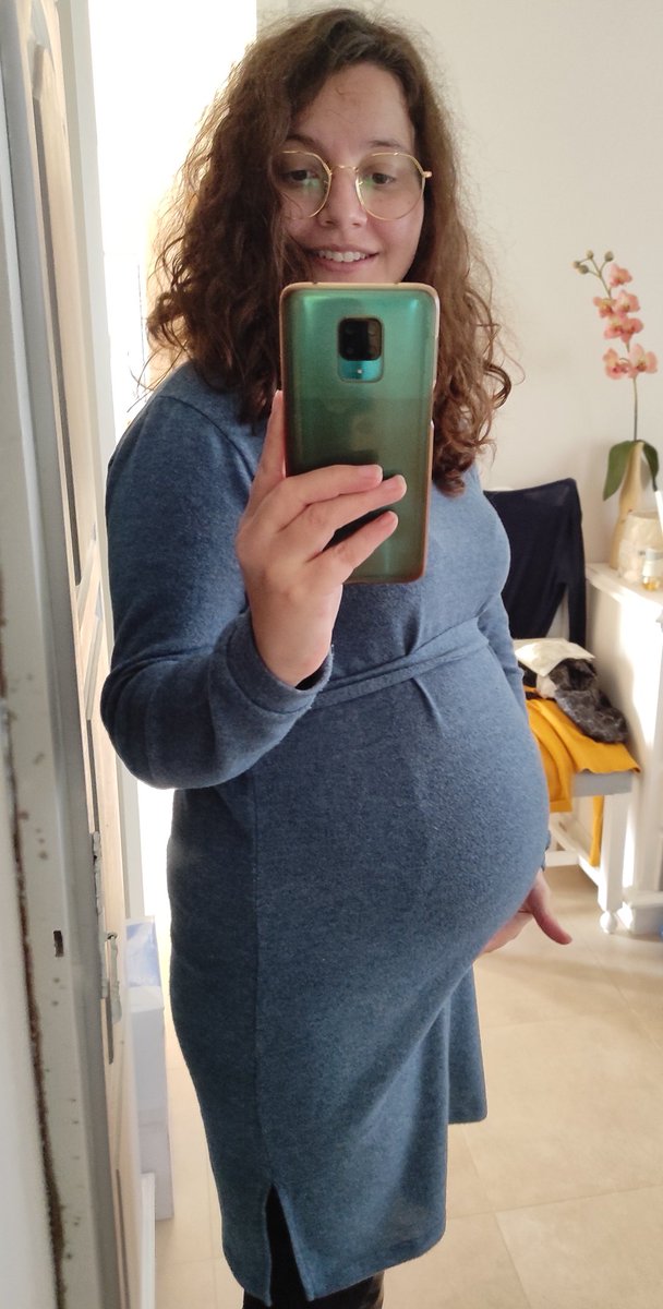 Summary of my last months "I feel that what I gained in belly I lost in brain" 😂😅🤰
#phdmom