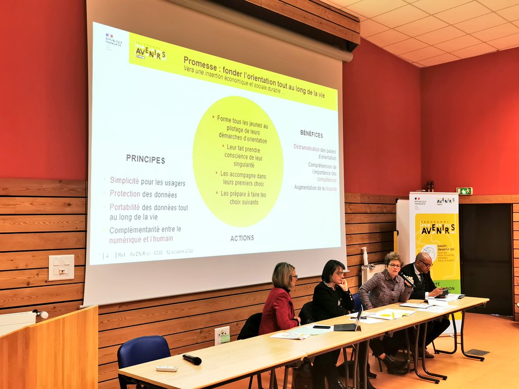 Ce matin, lors du comité de direction de la <a href="/RA_BFC/">Région académique Bourgogne-Franche-Comté</a>, et en présence de la DRAAF, de la DREETS et de la <a href="/bfc_region/">Région Bourgogne-Franche-Comté</a>, la Directrice générale <a href="/Onisep/">Onisep</a> <a href="/___FAB_/">Frédérique Alexandre-Bailly</a> a présenté le programme AVENIRS, une approche de l'#orientation pour former au SAVOIR DEVENIR et accompagner le DEVENIR SOI