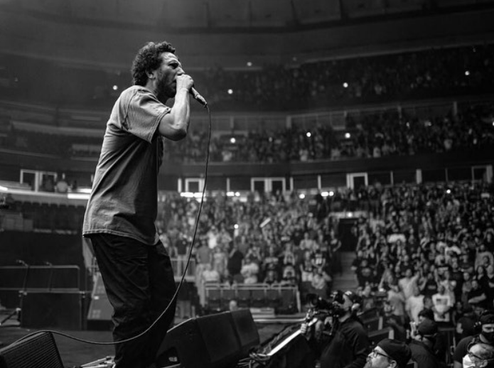 Happy 53 birthday to the amazing Rage Against The Machine vocalist Zack De La Rocha! Justin Mohlman 