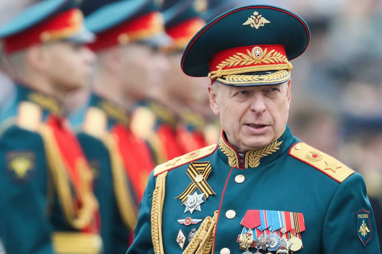 Главнокомандующий сухопутными войсками генерал армии Олег Салюков