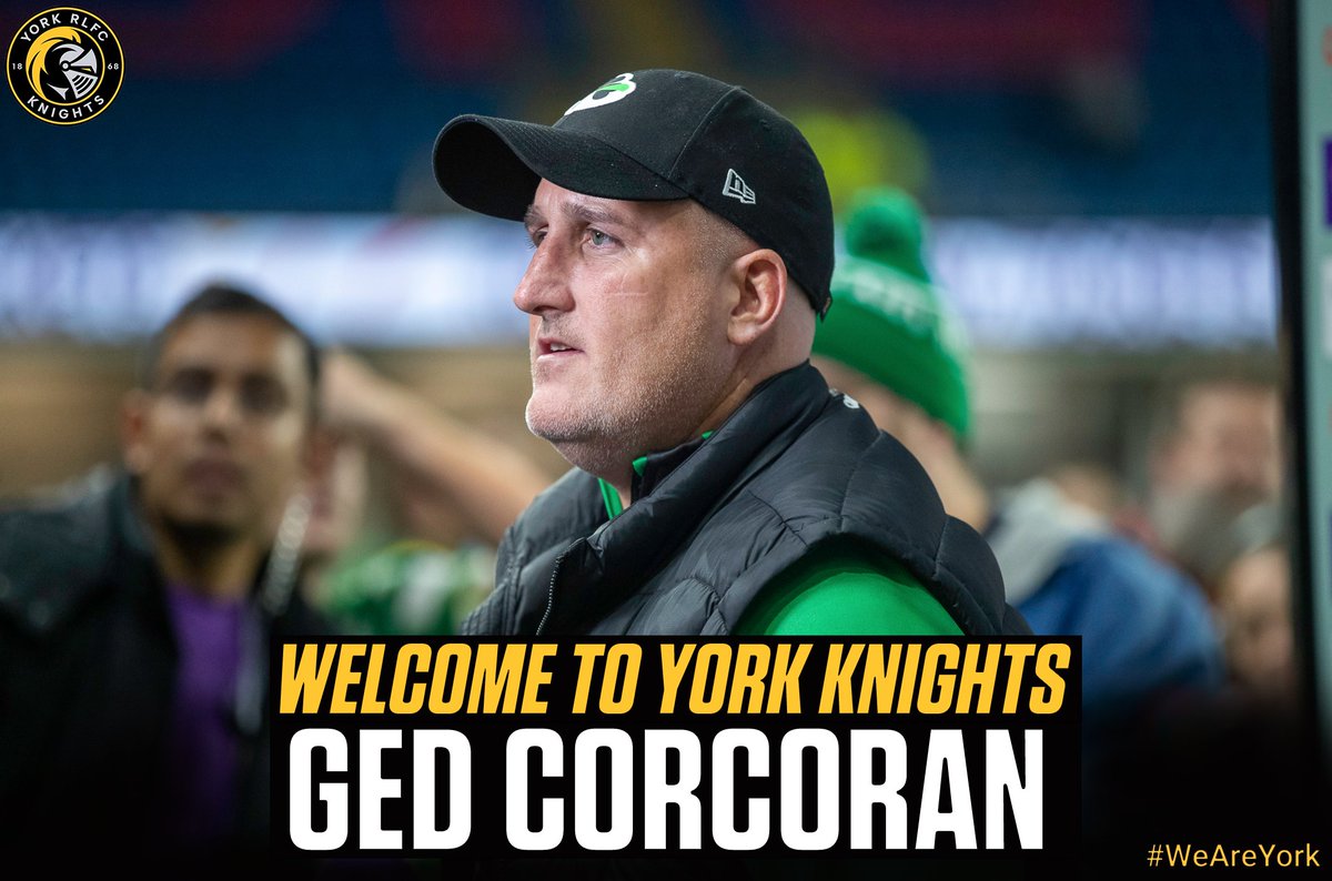 YorkRLFC's tweet photo. โ๏ธ ๐๐จ๐ซ๐๐จ๐ซ๐๐ง ๐๐ซ๐ซ๐ข๐ฏ๐๐ฌ!
๐ฎ๐ช Ireland boss Ged Corcoran (@RugbyGed13) has been appointed as the new York Knights Assistant Coach!
๐https://t.co/wv2lwBUTLs
#RiseUp | #WeAreYork https://t.co/q8NY7IQQQw