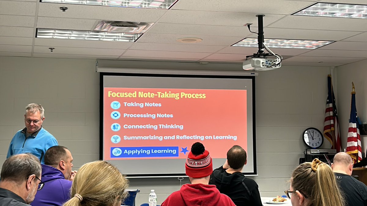 LHSJAYS's tweet photo. It’s @LHSAVID2 WICOR Wed lunch and learn!  Over 40 faculty members joined during their lunch shift to take a deeper dive in focused note processes!  Today is the final PD about best practices vetted in high impact strategies to increase learning in all classes! #PowerfulPractices https://t.co/ESK0xoAjY4